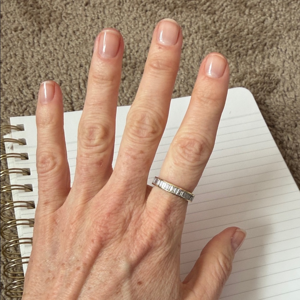 14k yellow gold band with baguette diamonds